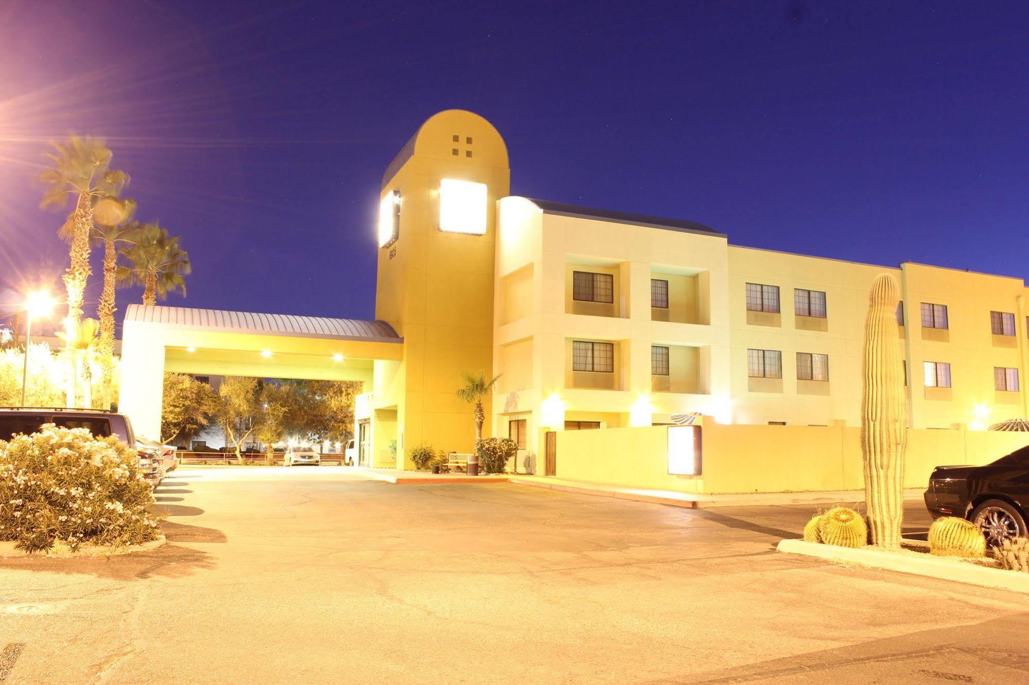 Spark By Hilton Tucson Airport Екстериор снимка