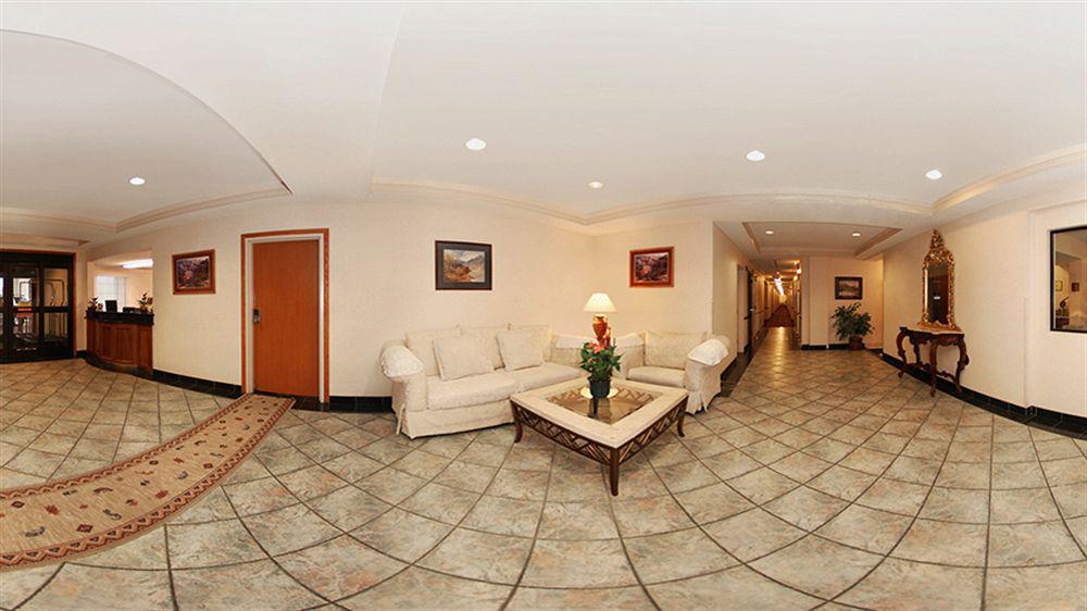 Spark By Hilton Tucson Airport Екстериор снимка